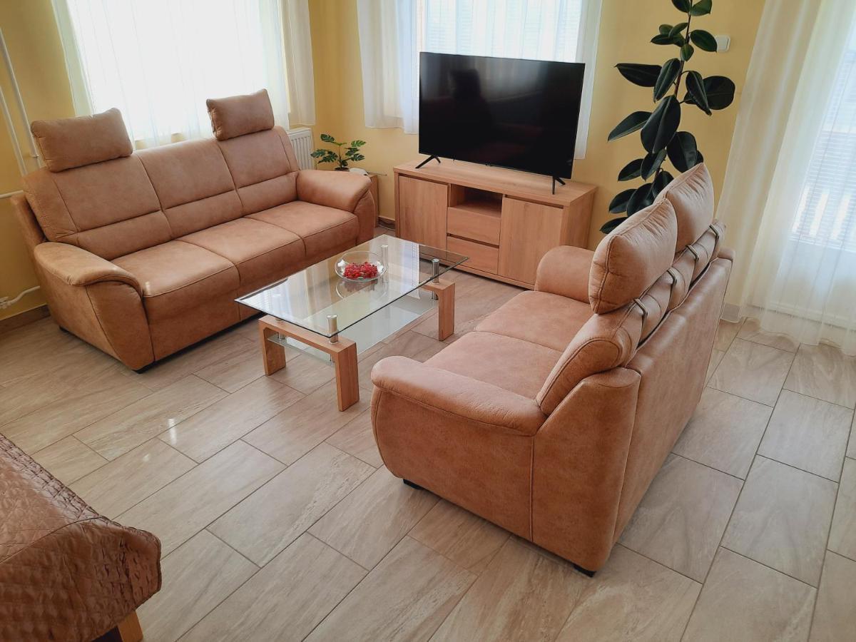 Apartmanhaz King Hévíz المظهر الخارجي الصورة