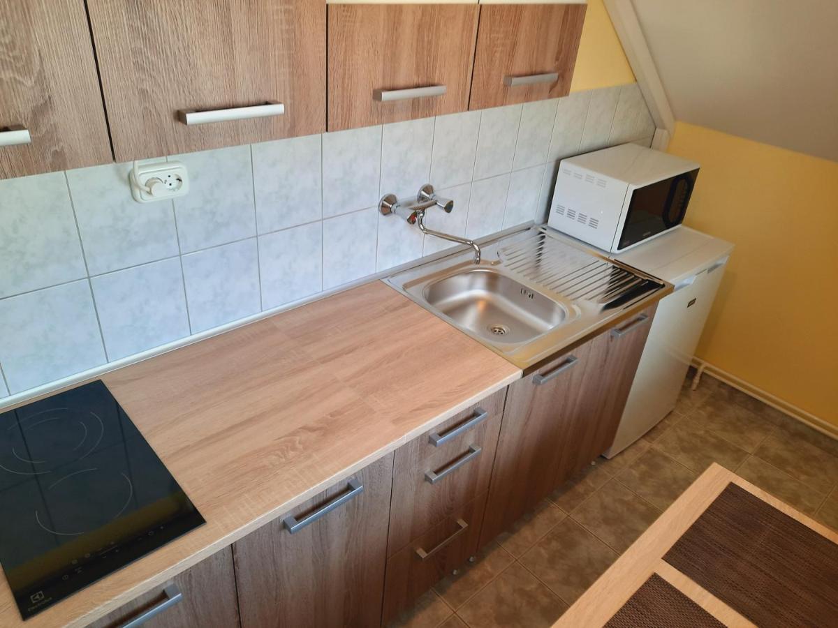 Apartmanhaz King Hévíz المظهر الخارجي الصورة