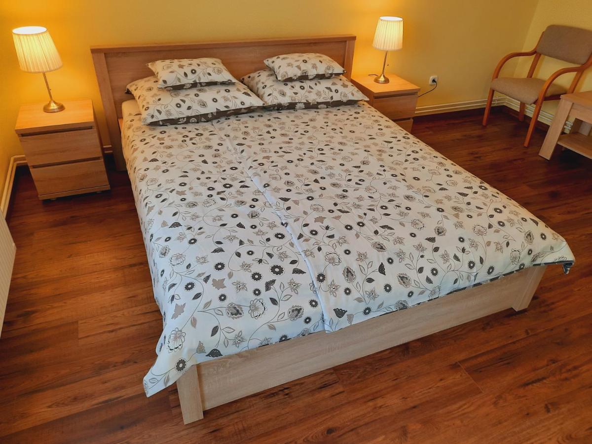 Apartmanhaz King Hévíz المظهر الخارجي الصورة