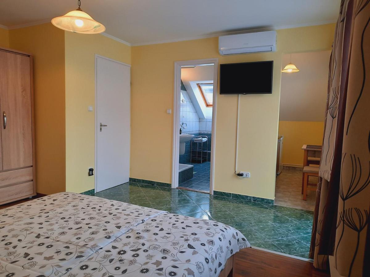 Apartmanhaz King Hévíz المظهر الخارجي الصورة