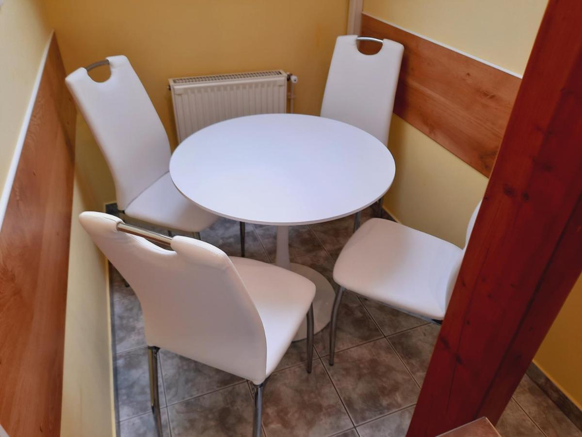 Apartmanhaz King Hévíz المظهر الخارجي الصورة