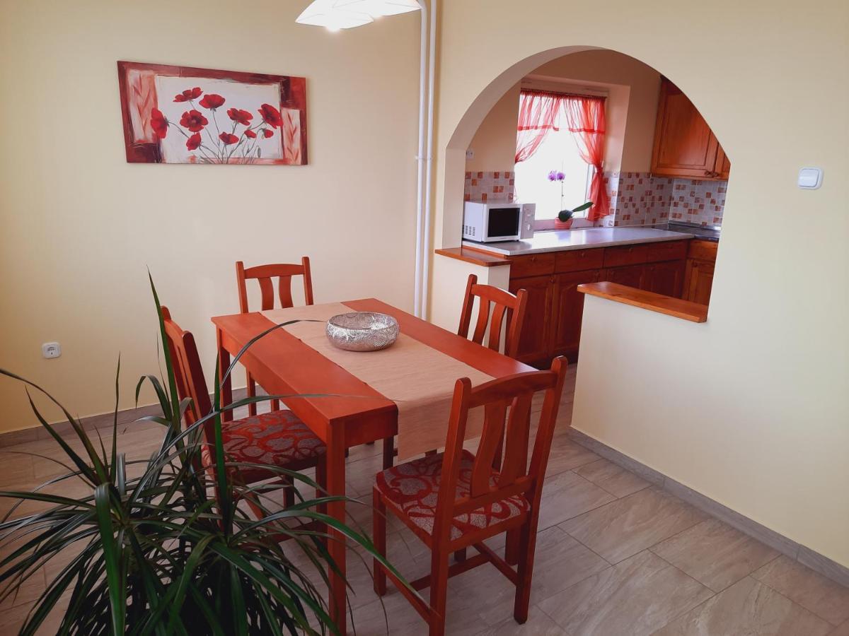 Apartmanhaz King Hévíz المظهر الخارجي الصورة