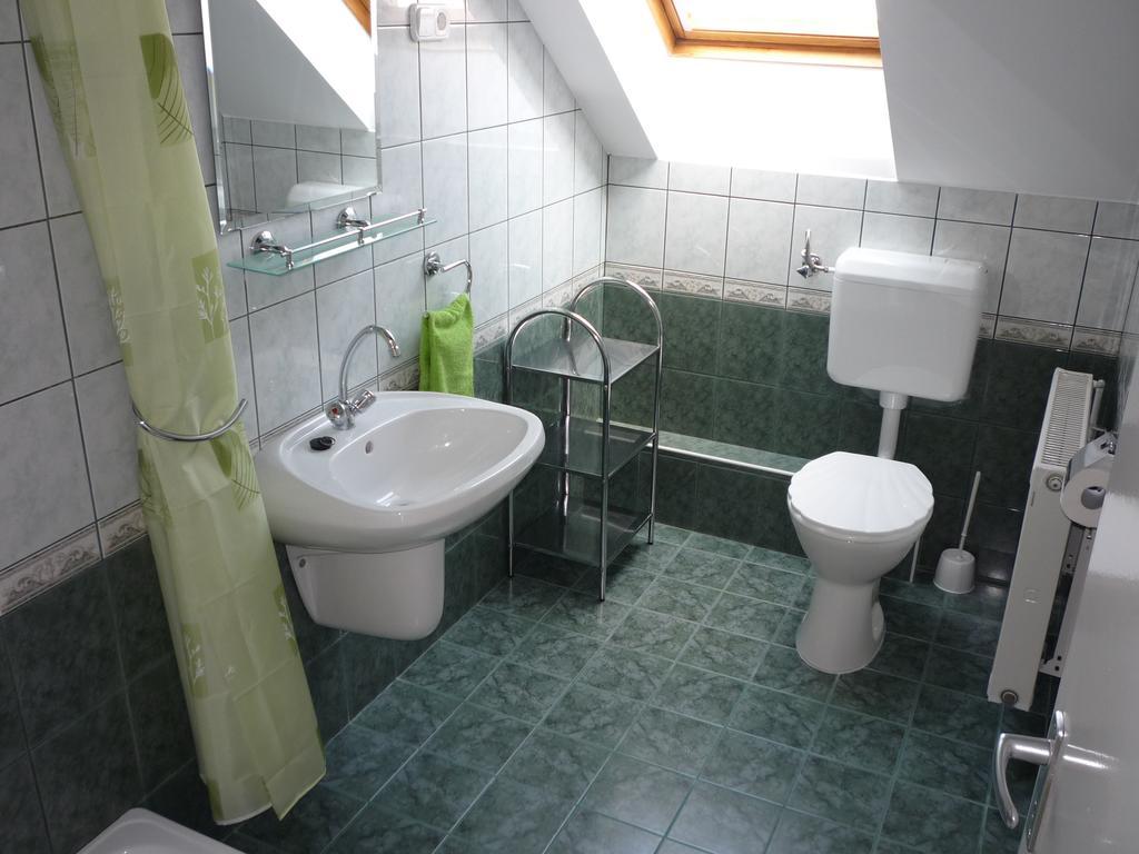 Apartmanhaz King Hévíz المظهر الخارجي الصورة